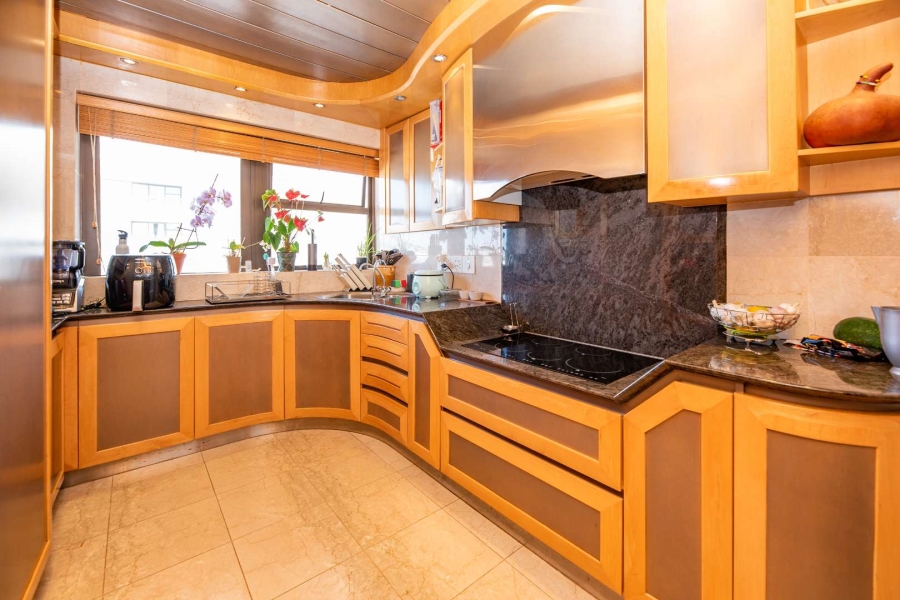 To Let 2 Bedroom Property for Rent in Three Anchor Bay Western Cape